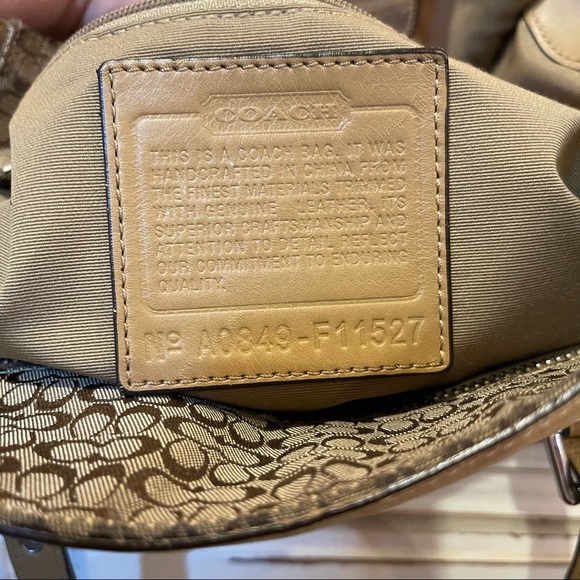 Coach Signature Gallery Mini C Khaki Large Carryall Tote Bag NWOT - Picture 9 of 12